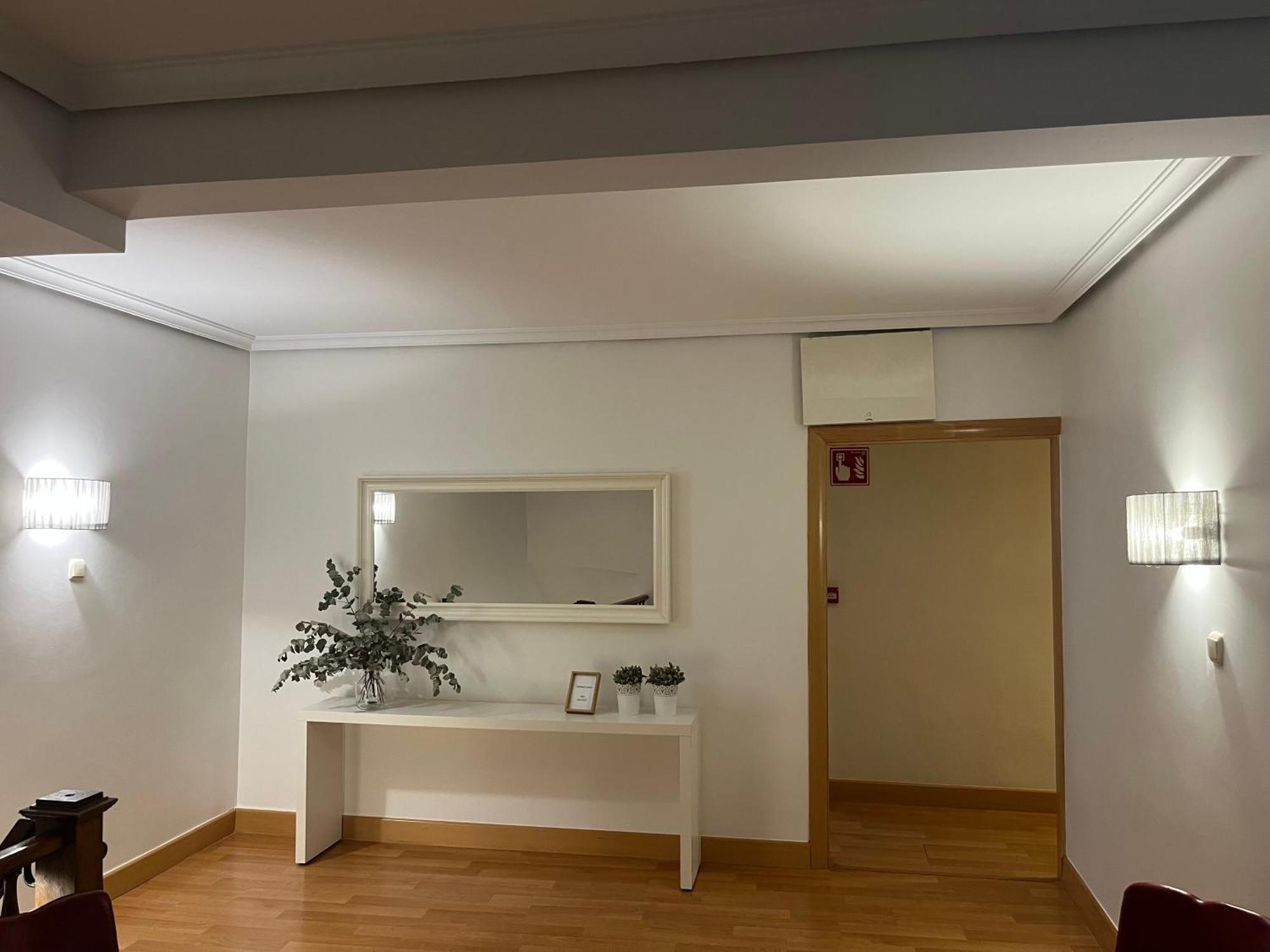 Pension Lizaso Irun Exterior photo