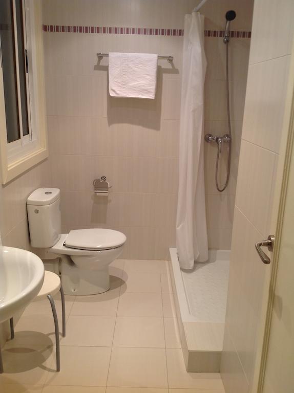 Pension Lizaso Irun Room photo